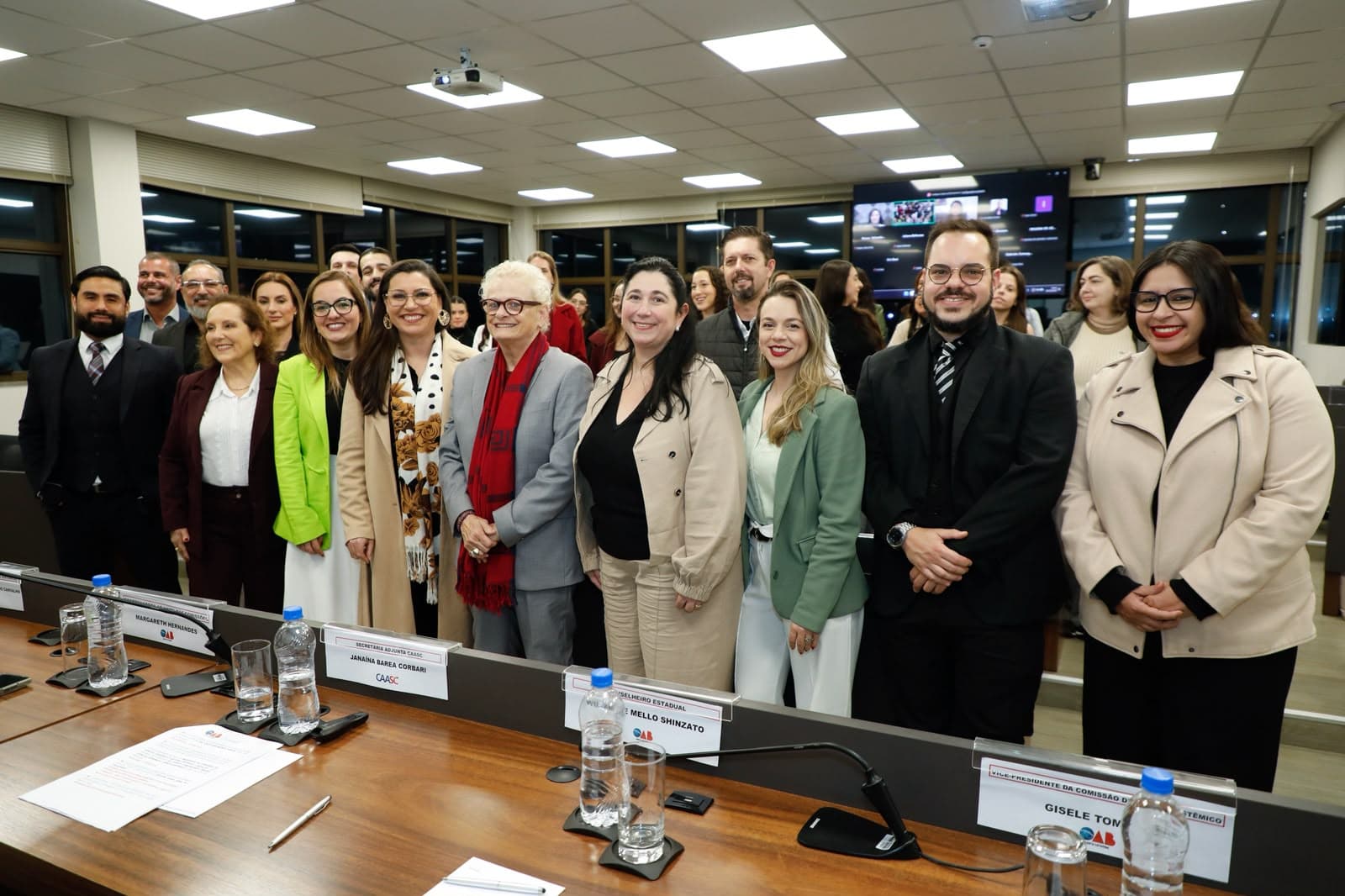 Comissão de Direito Sistêmico da OAB/SC promoveu o evento "Construindo Pontes: Ciências Criminais e o Direito Sistêmico"